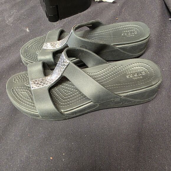 Crocs Monterey Metallic Slip on Sandals Wedge Black - Women's Size 9 - Picture 2 of 7